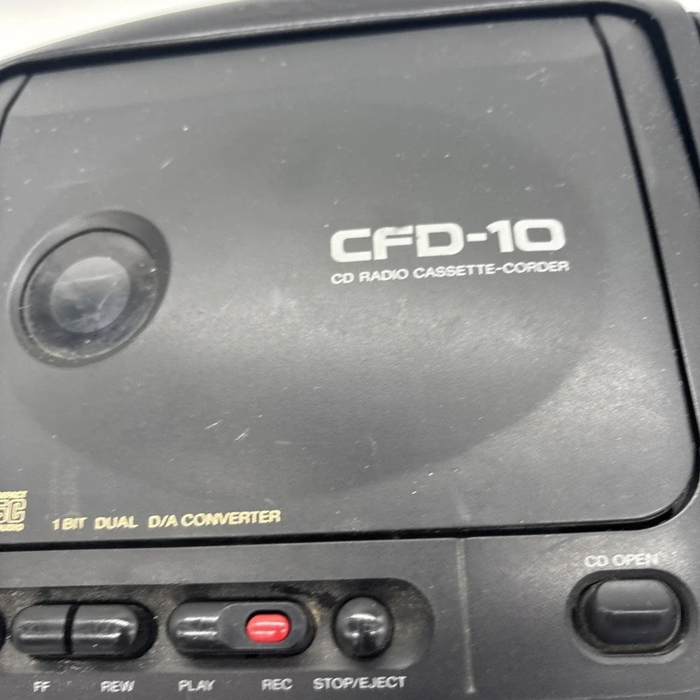 Sony CFD-10 CD  Player am fm radio boombox  Tape Needs Repair . Cd& Radio Work.
